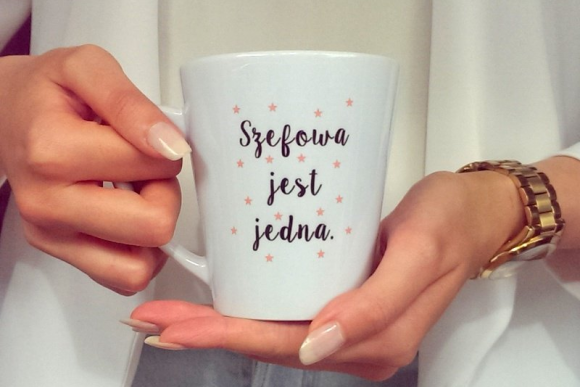 KUBEK LATTE SZEFOWA JEST JEDNA